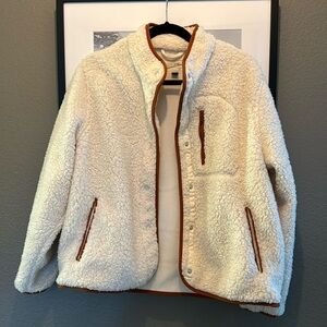 Universal Thread Cream Snap Front Fleece